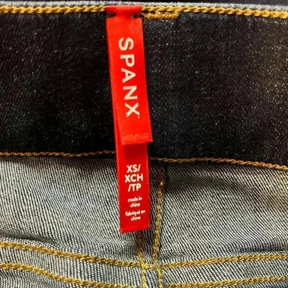 Spanx NWT Women’s Jeans Flare Dark Wash High Rise  Blue Midnight Shade XS - Picture 5 of 7